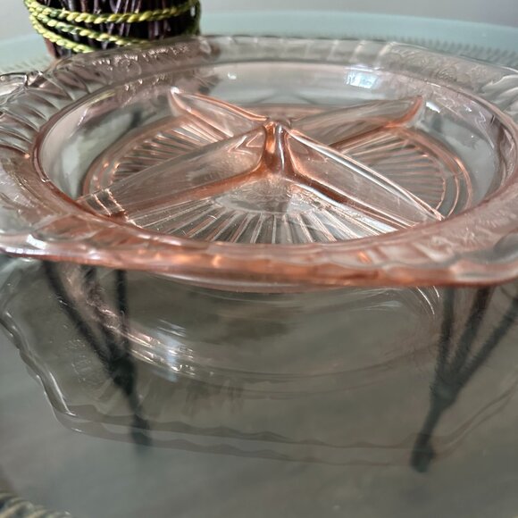 Anchor Hocking Mayfair Pink Depression Glass 4 section 2 handle Serving Platter - Picture 4 of 5